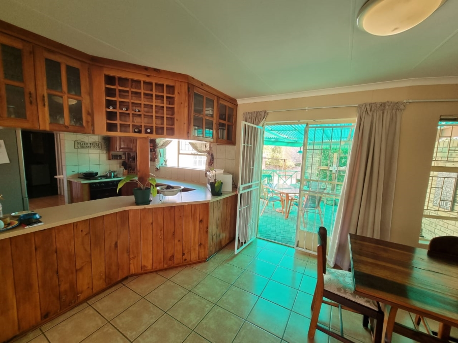 4 Bedroom Property for Sale in La Provance Free State